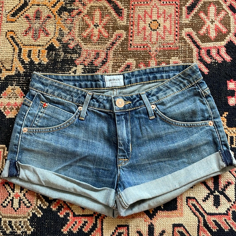 Hudson Hampton Cuffed Jean Short Denim 25 XS 0 2 Classic Stretchy Jeans